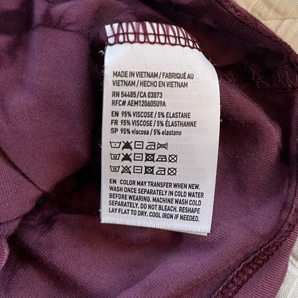 Women’s “AEO” soft&sexy crop tank. Purple. Size Small. - Picture 2 of 4